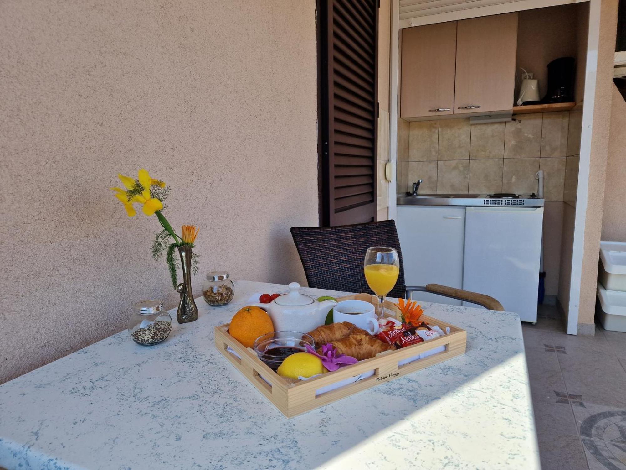 Apartments By The Sea Kampor, Rab - 5037 Номер фото
